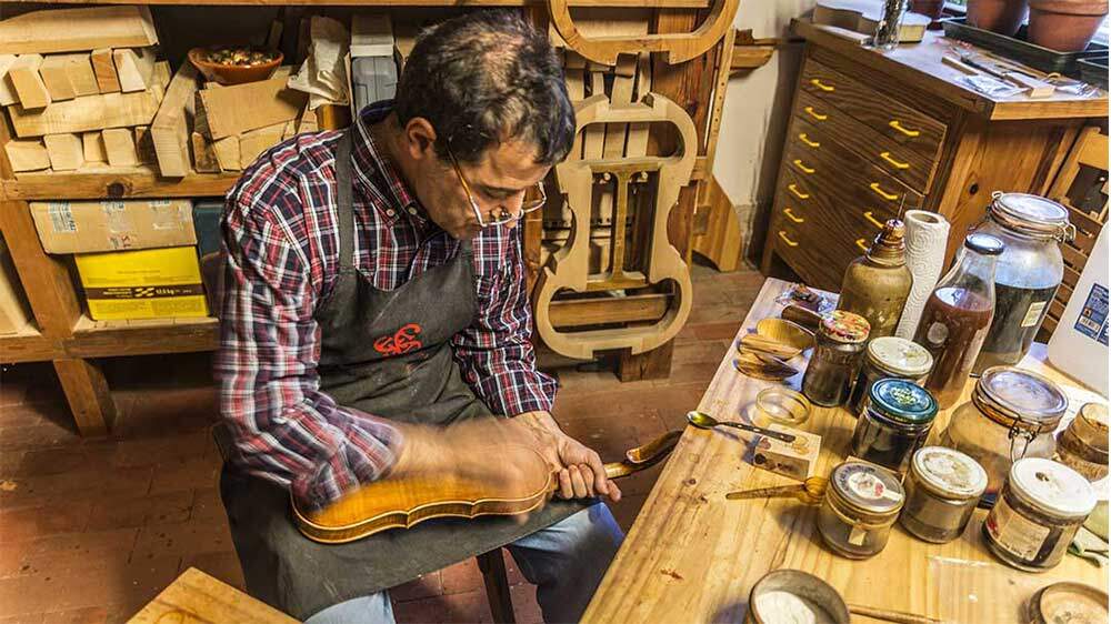 luthier violin history